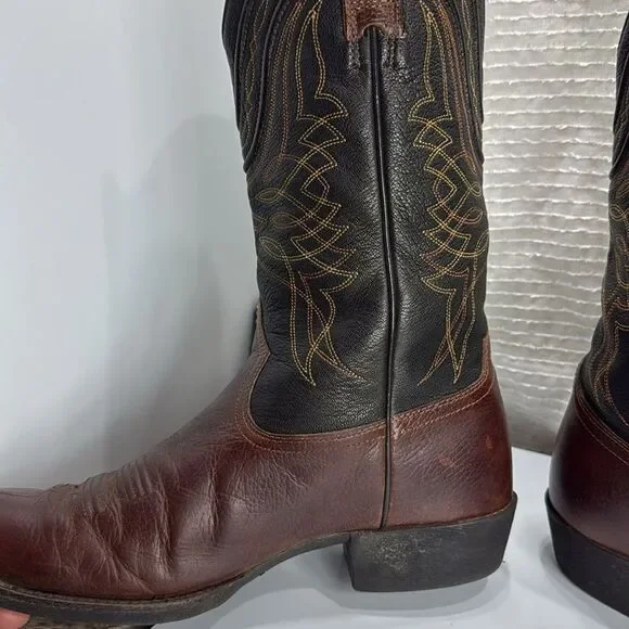 (F) Ariat Men's Comeback Round Toe Western Boots Brown & Black 10016364 - Picture 14 of 15